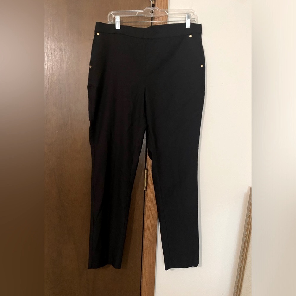 Anne Klein stretch woman’s trousers